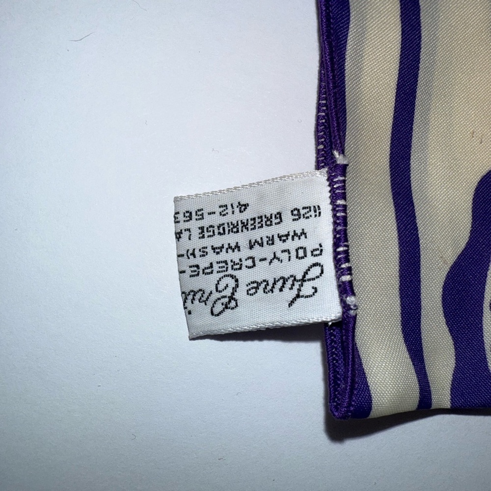 Vintage 1982 Chatham College Emblem Scarf | Chatham University - Picture 3 of 4